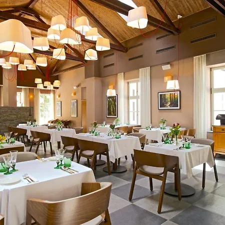 Separé V Zahradě Hotel Ratmerice