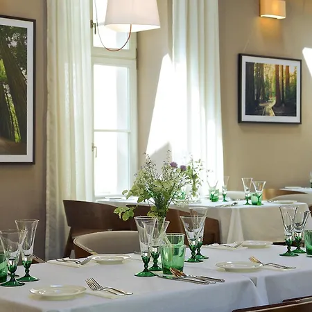 Hotel Separé V Zahradě 3*