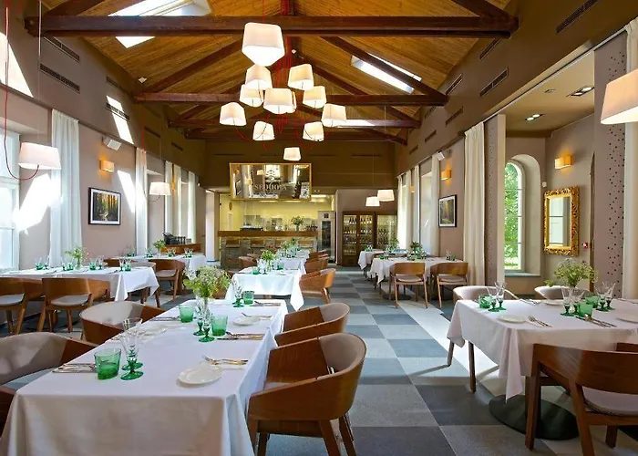 Separe V Zahrade Hotel